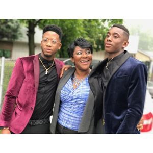 Meet your Posher, Abraham